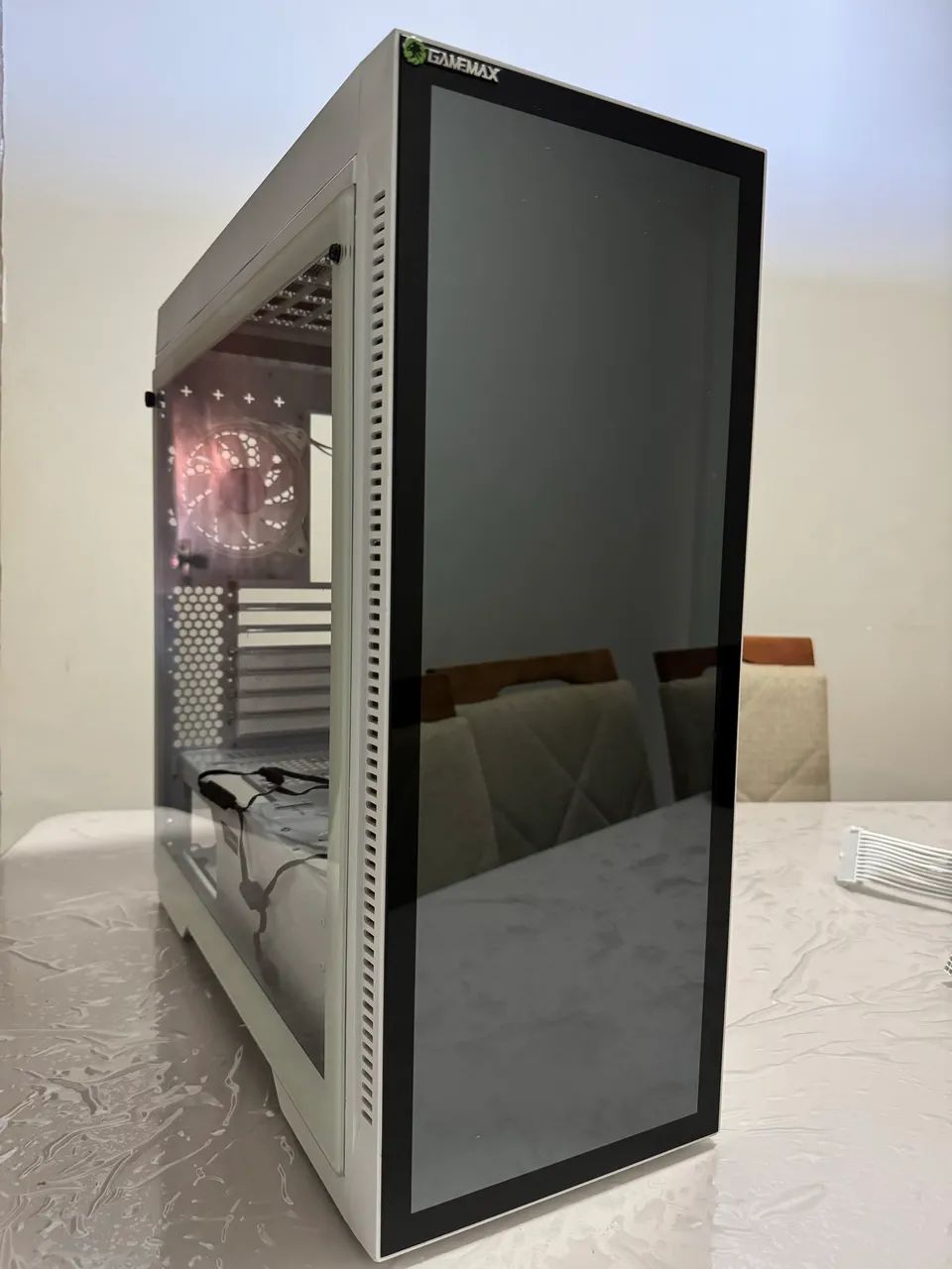 Gamemax Infinit Cabinet