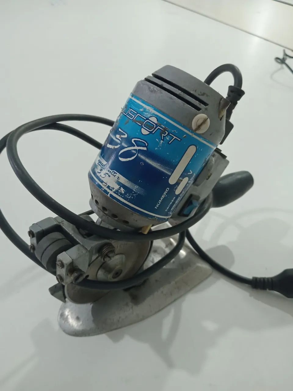 Máquina  de corte 