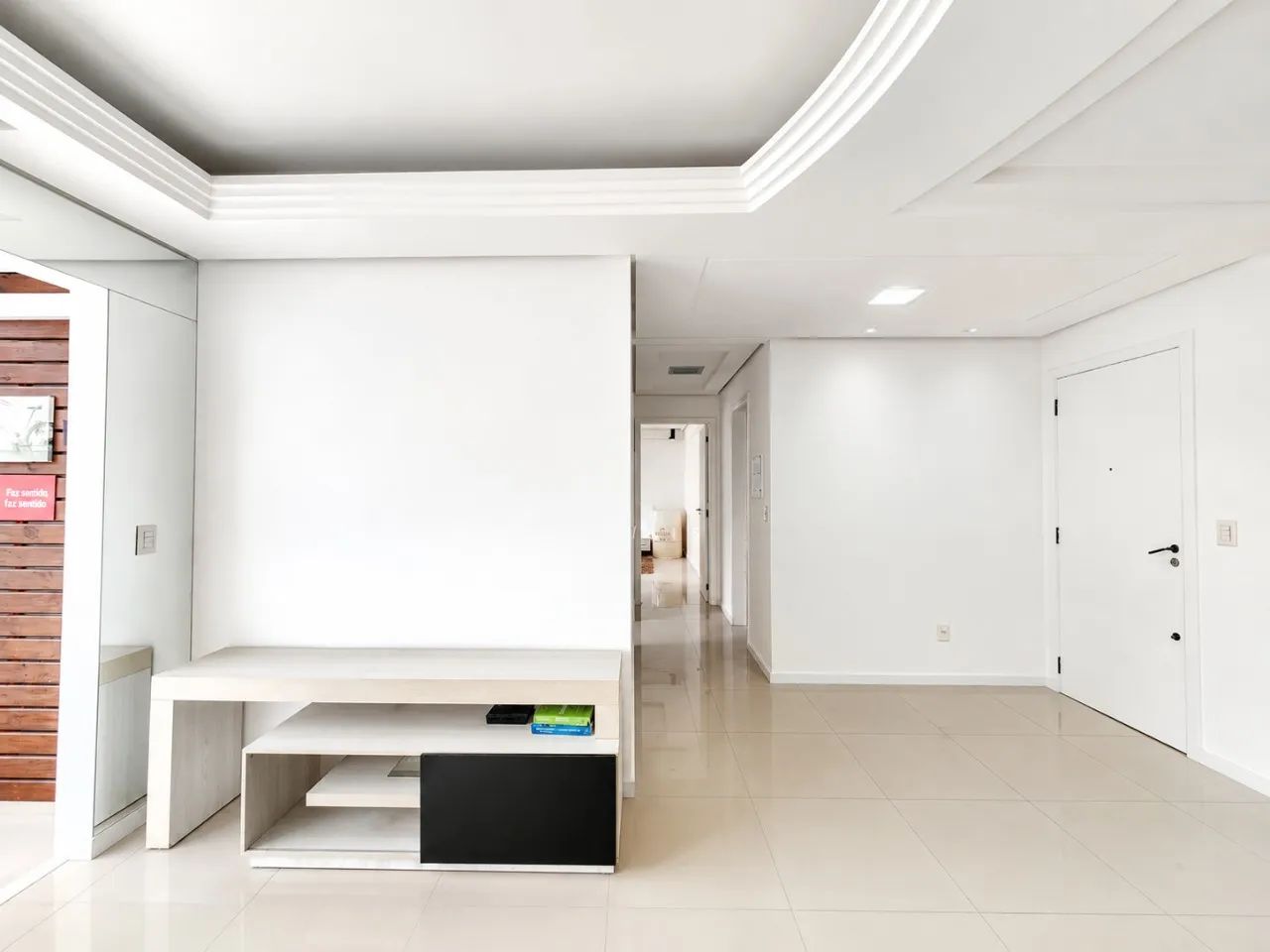 Apartamento 2 dormitórios no Abraão com vista mar - Foto 3