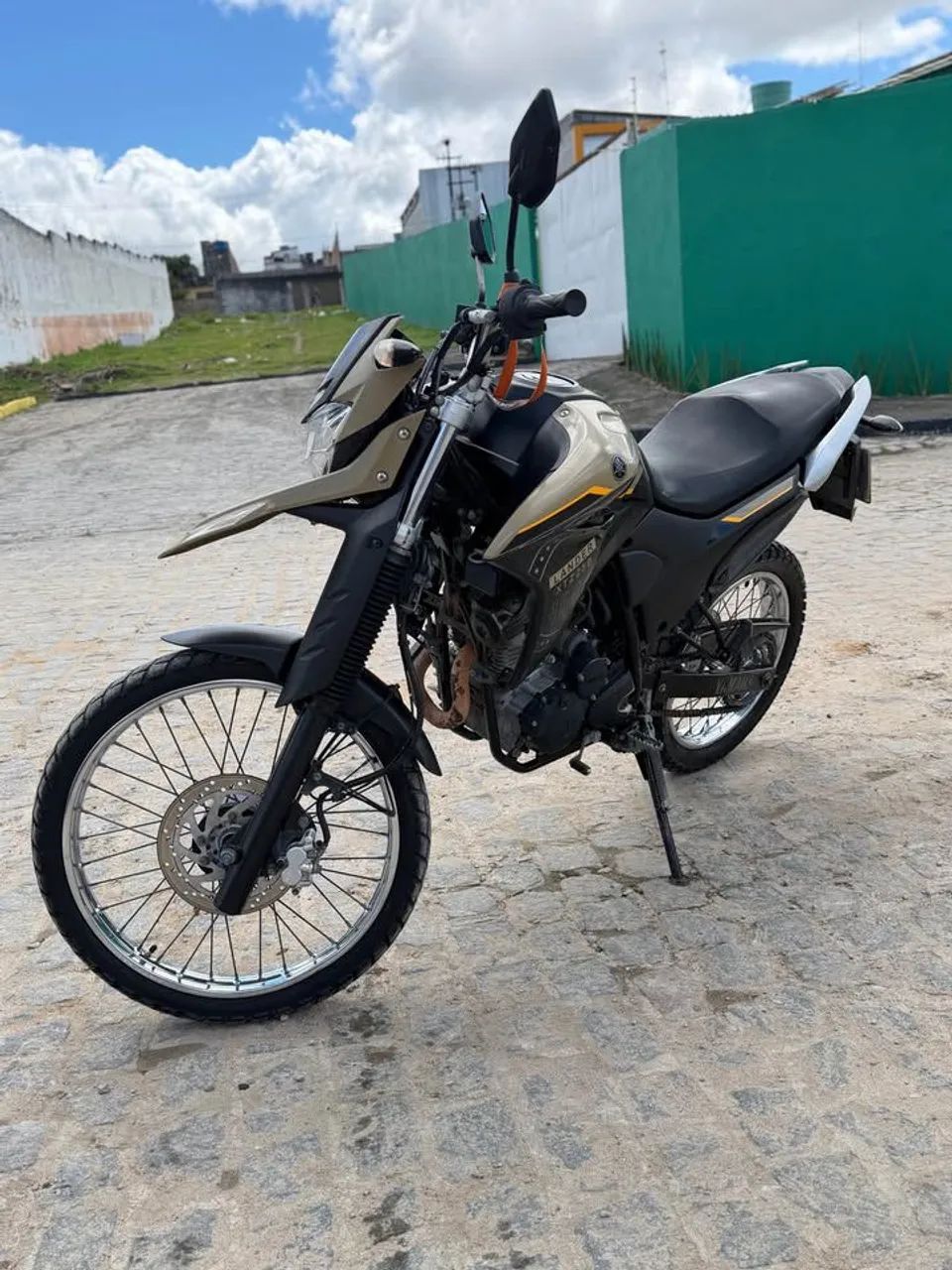 XTZ LANDER 250 2023 - Foto 2