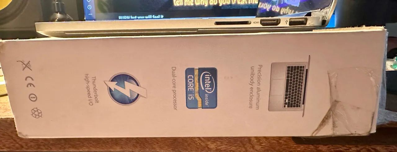 MacBook Pro c/ caixa - Foto 2