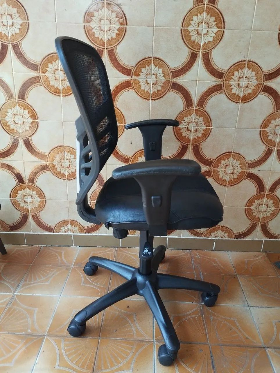 Cadeira de escritório  - Foto 4