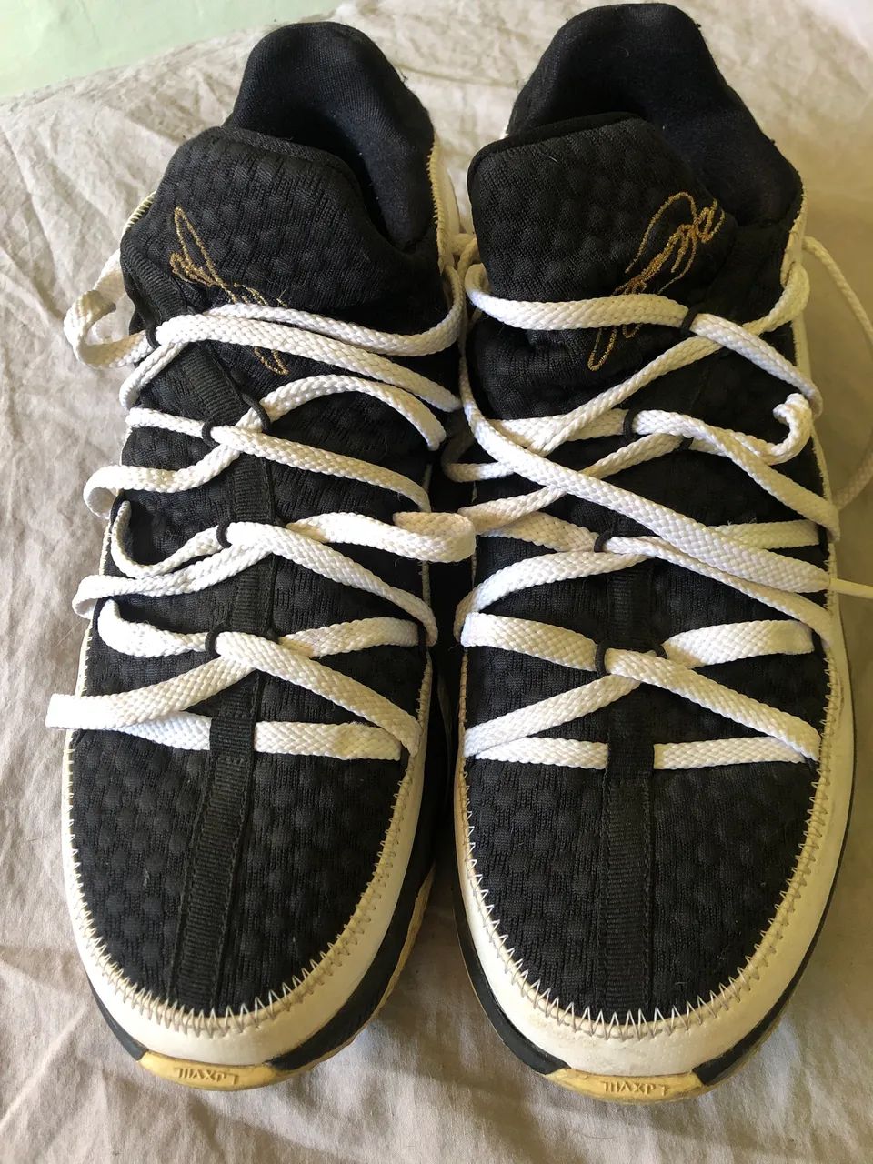 Tenis basquete  Nike relíquia 
