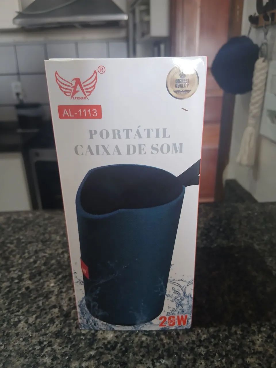 Caixa de som portátil