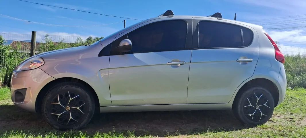 Fiat Palio Attractive 1.0 EVO Fire Flex 8V 5P 2015 - Foto 3