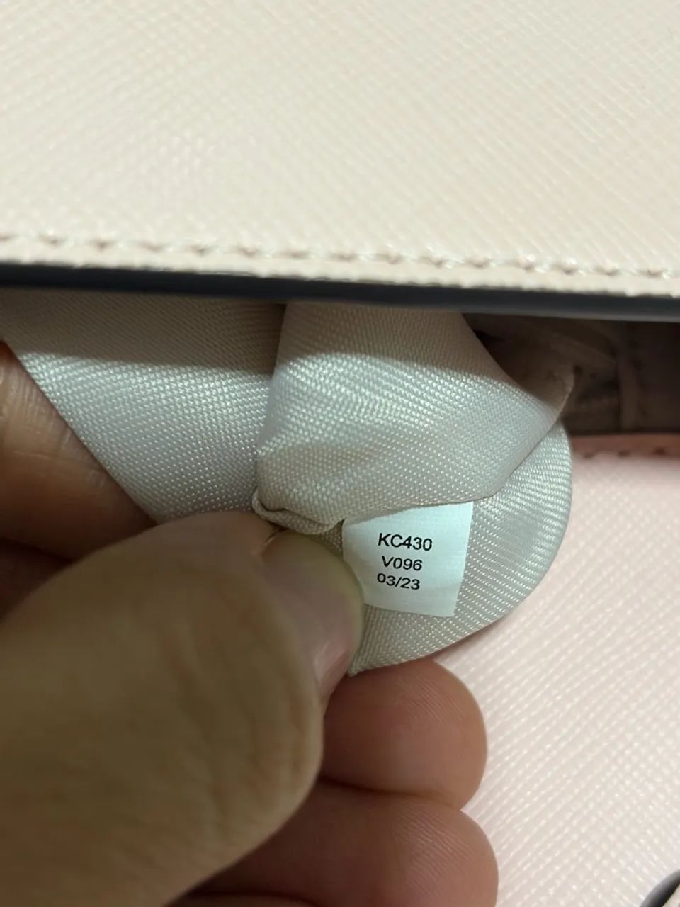 Bolsa Kate Spade rosa claro  - Foto 4