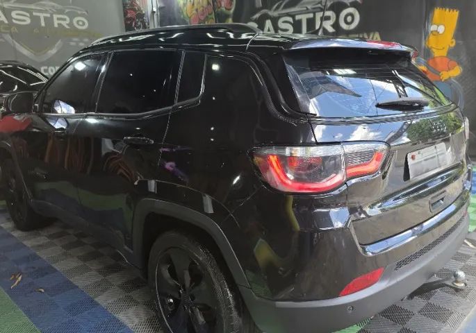 Jeep Compass Night Eagle 2.0 4X2 Flex 16V AUT 2018 - Foto 5
