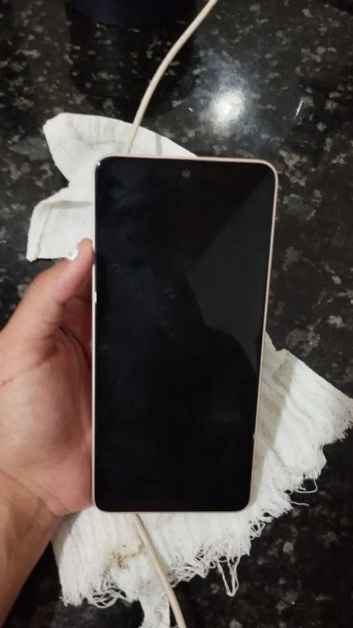 Vendo um redmi 13 no precinho bom  - Foto 4