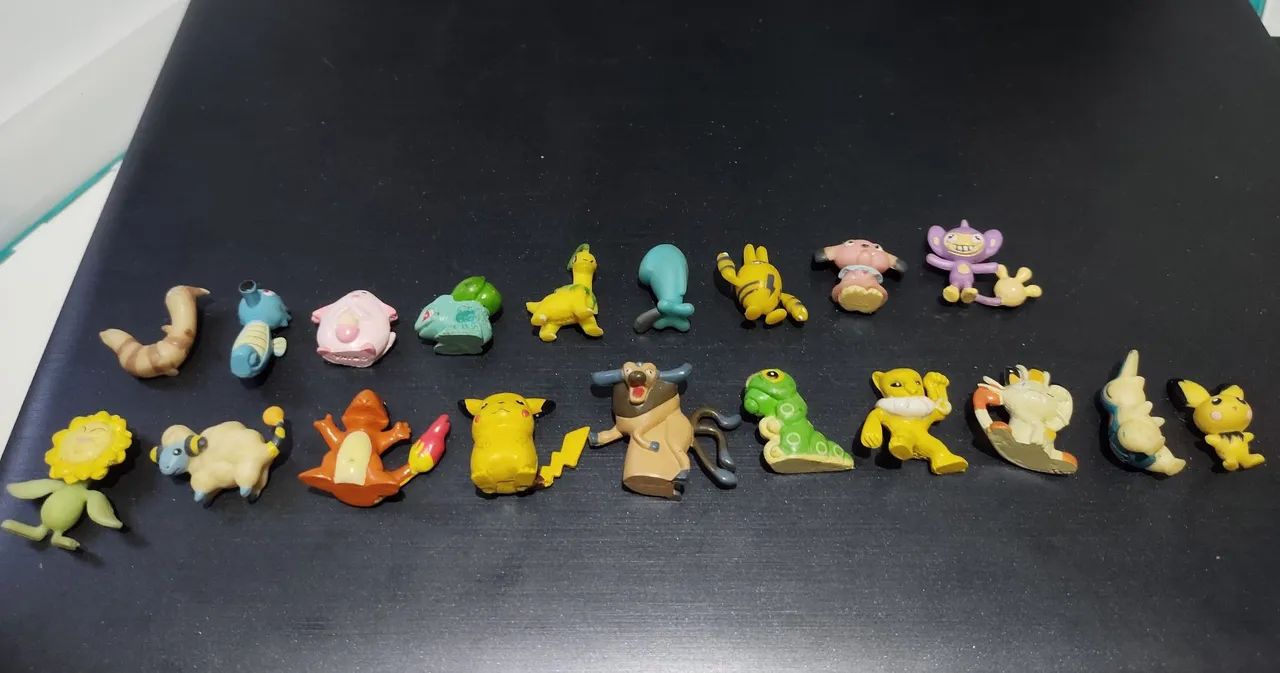 Lote Pokémon Caçulinha 19 pcs
