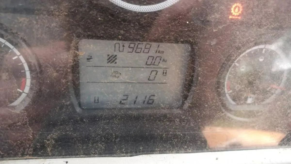 VENDE-SE TRATOR VALTRA A84 S  - Foto 4