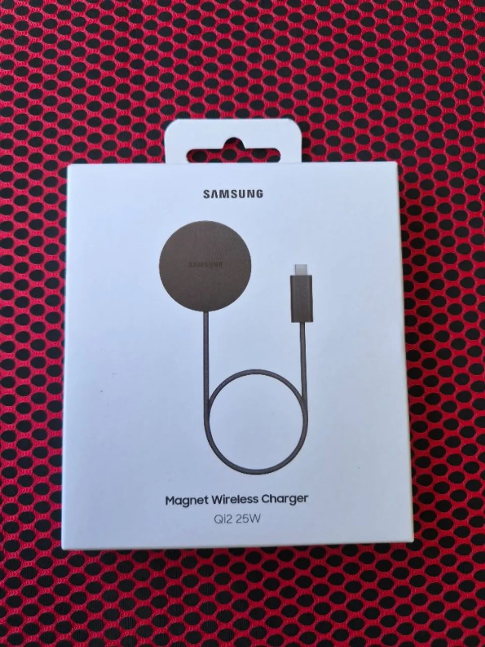 CARREGADOR SEM FIO Qi2 25W - FUNCIONA COM iPHONE - LACRADO