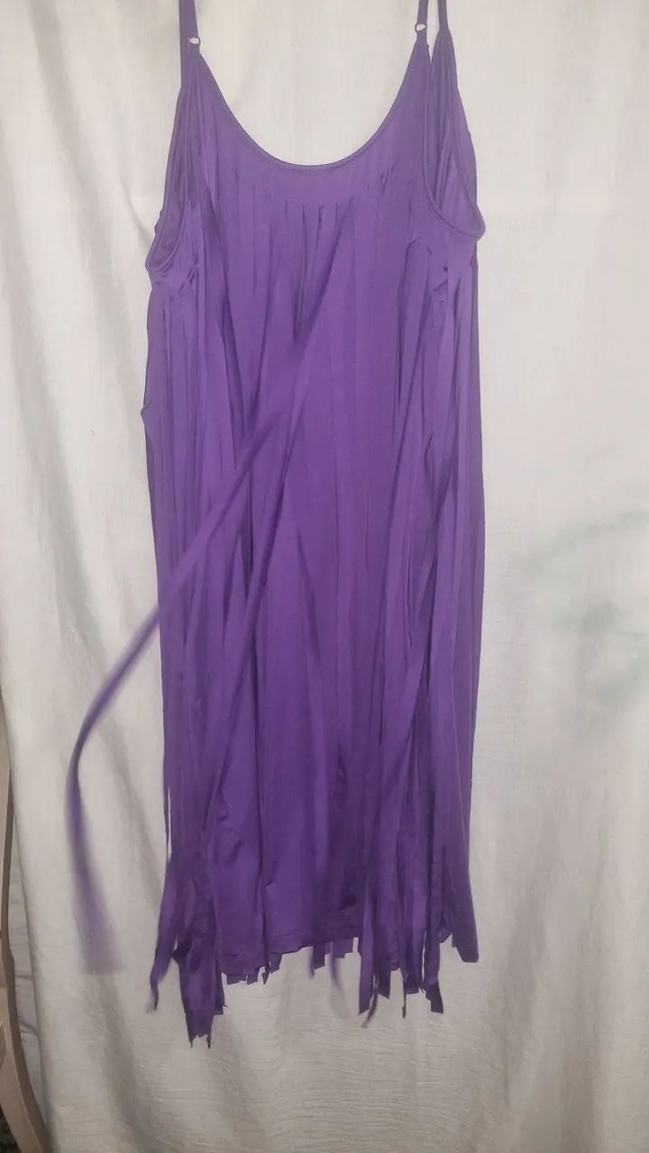 Vestido roxo franjado de malha plus size  - Foto 2
