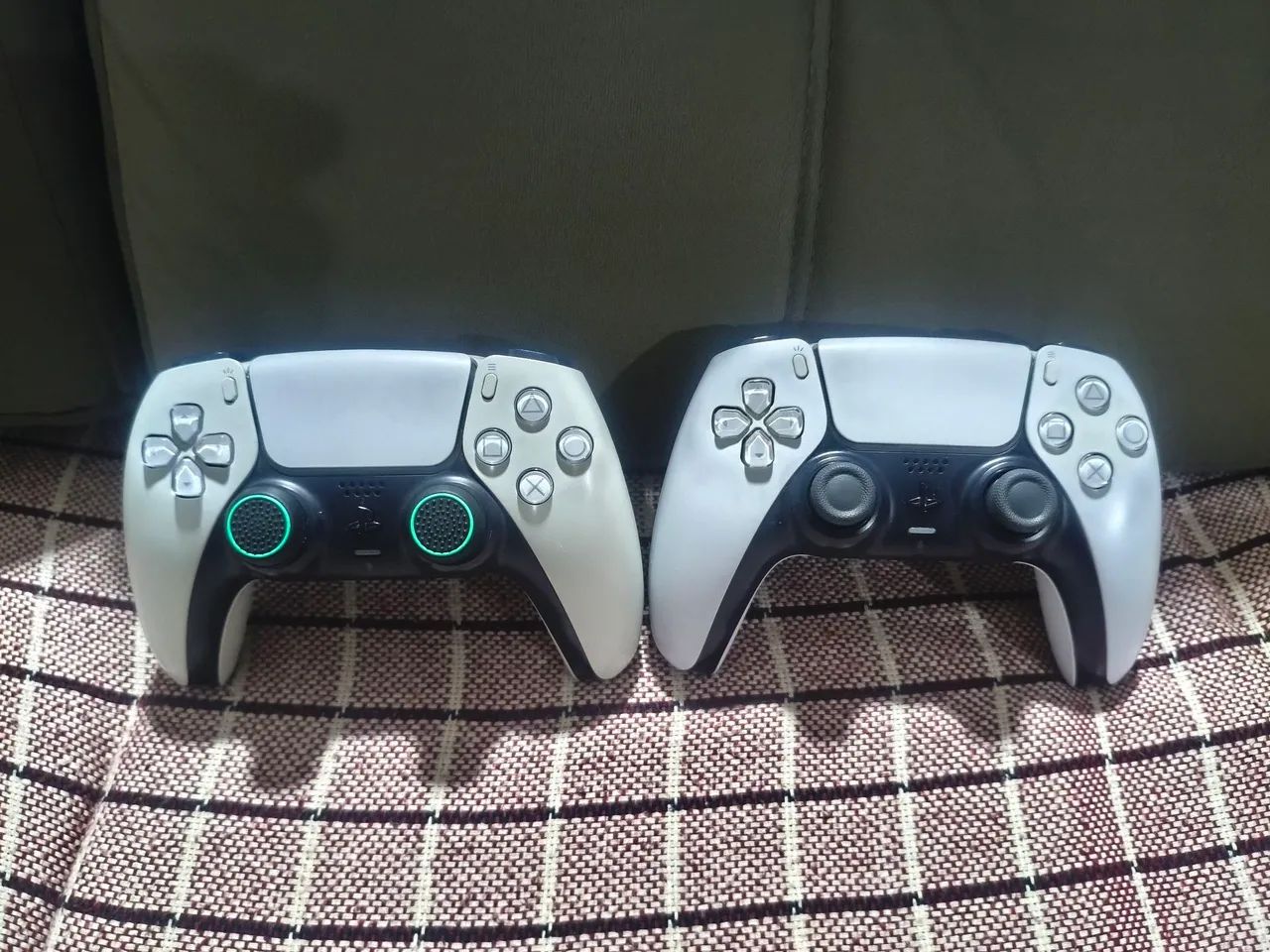 Controles PS5 com hall Effect. Envio Olx pay.