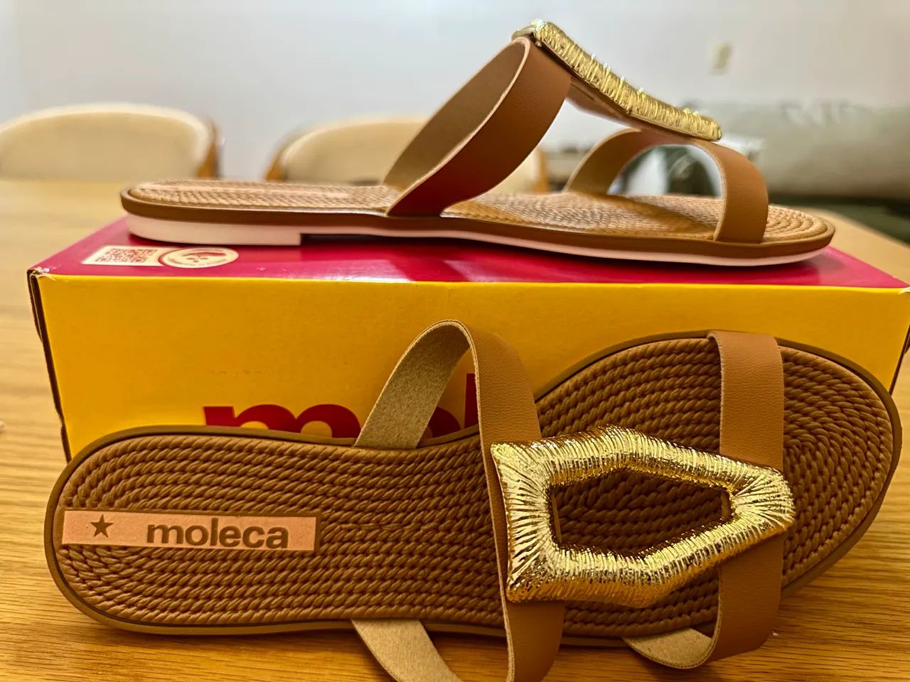 Rasteirinha Moleca Nude com Fivela Dourada - Nunca usada! - Foto 3