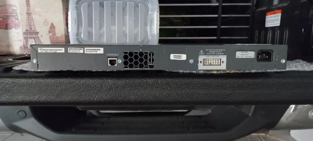 Switch 3560 Catalyst 10/100/1000 Cisco 48 Portas Gigabit Poe - Foto 3