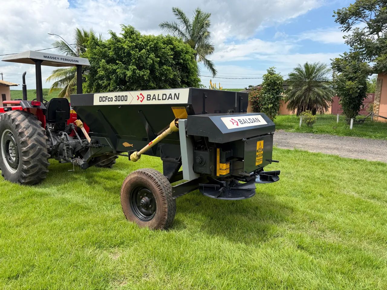 Distribuidor de calcário baldan 3000 - Foto 2