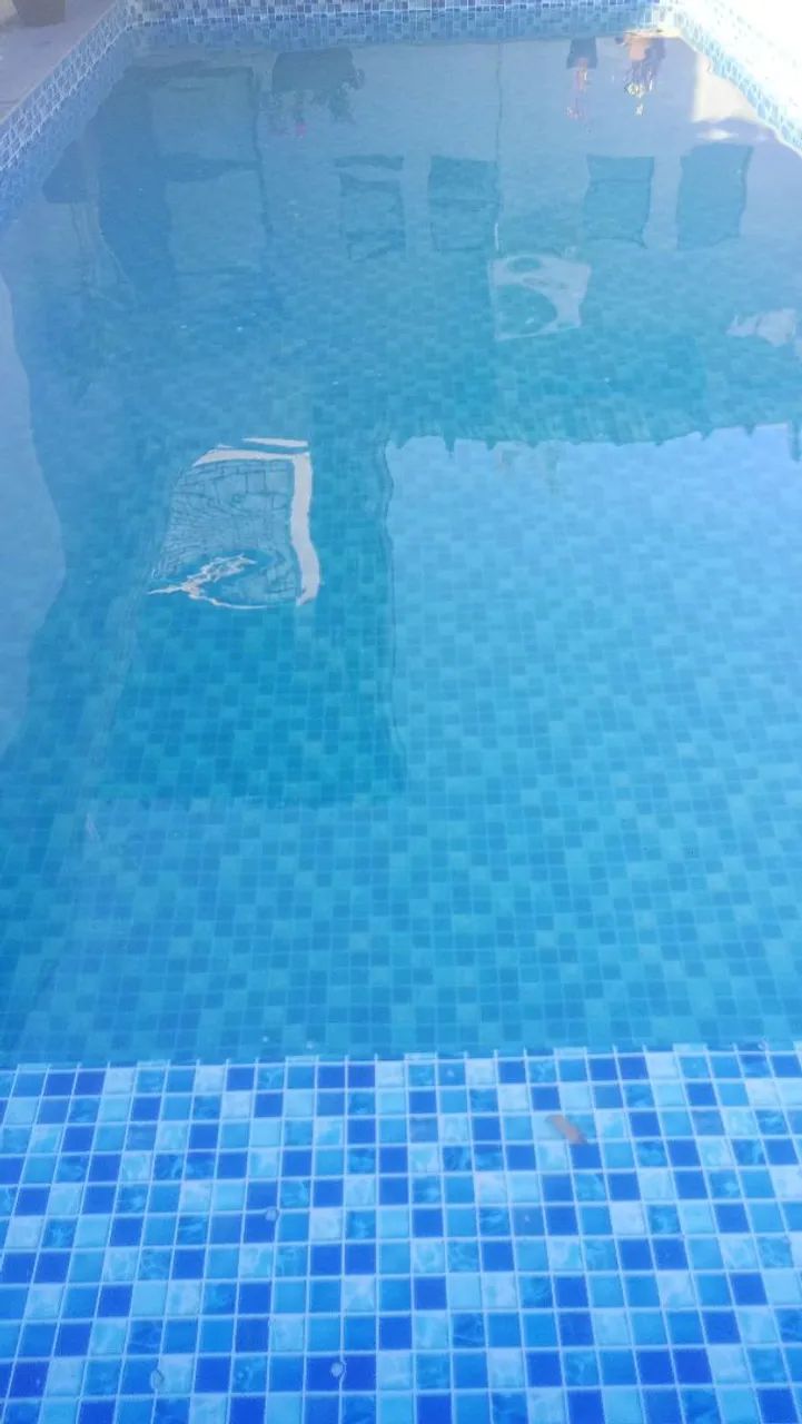 MC casal piscineiro