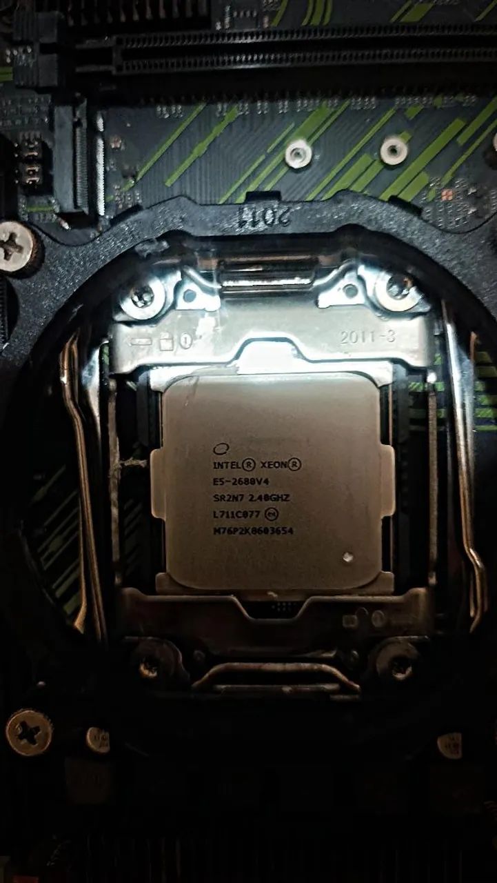 Placa mãe x99 PR9 com Xeon 2680 V4 - Foto 3