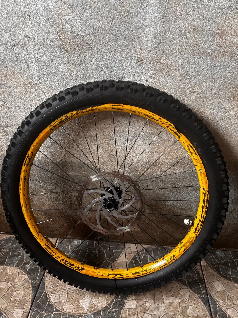 Par de aros Mavic Deemax completos - Foto 2