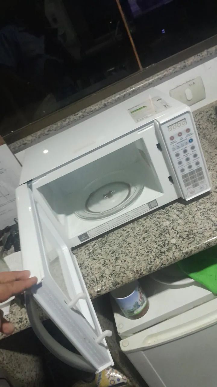 Microondas electrolux  - Foto 4