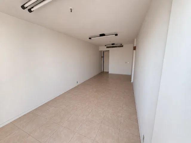 Sala para Locação 30m² - Av. Rio Branco - Centro da Cidade