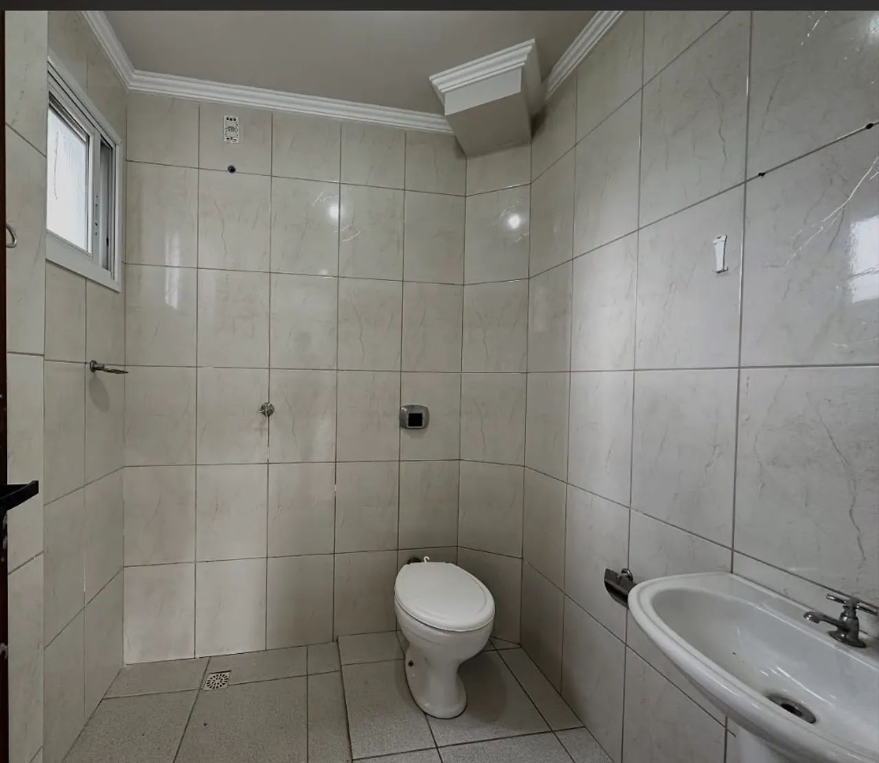 Vende ou Aluga-se sala comercial  - Foto 3