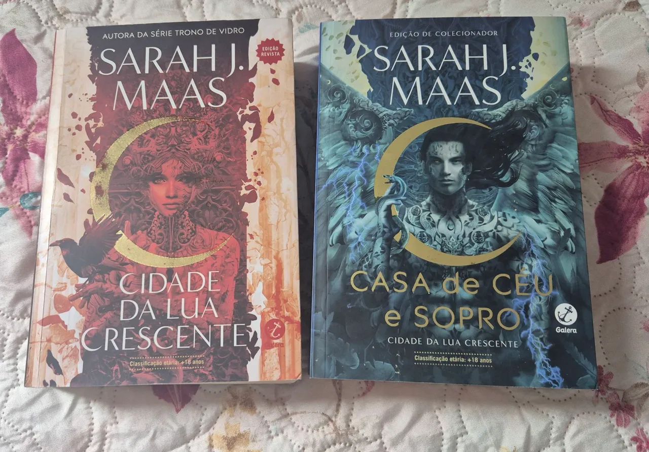 Livros Cidade da Lua Crescente e Casa de céu e sopro - Sarah J. Maas