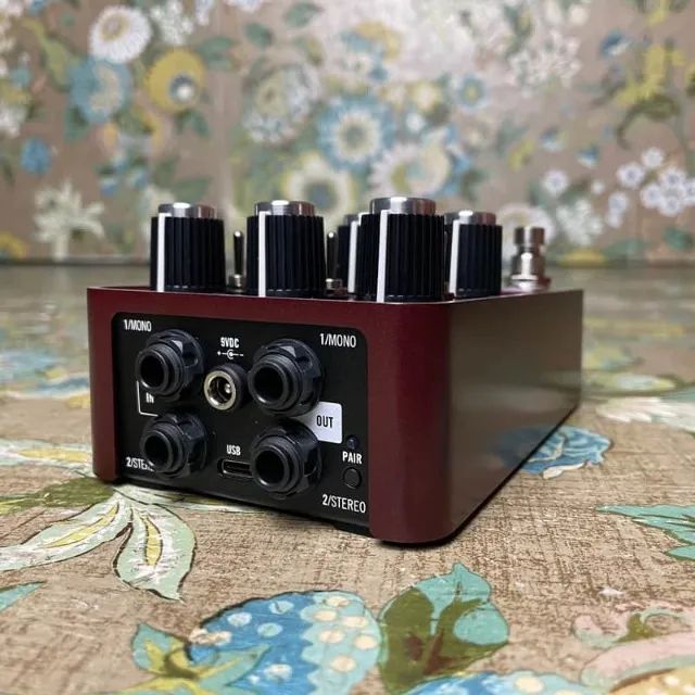 Universal Audio Ruby ?63 Top Boost Amplifier - Foto 2