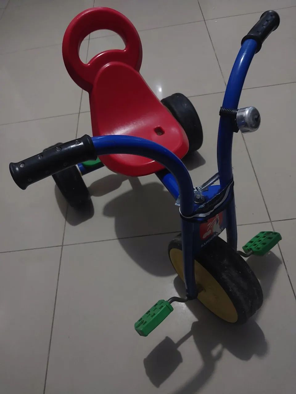 Triciclo Bandeirante em ótimo estado muito resistente - Foto 5
