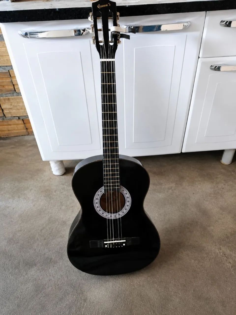 Violão acústico 