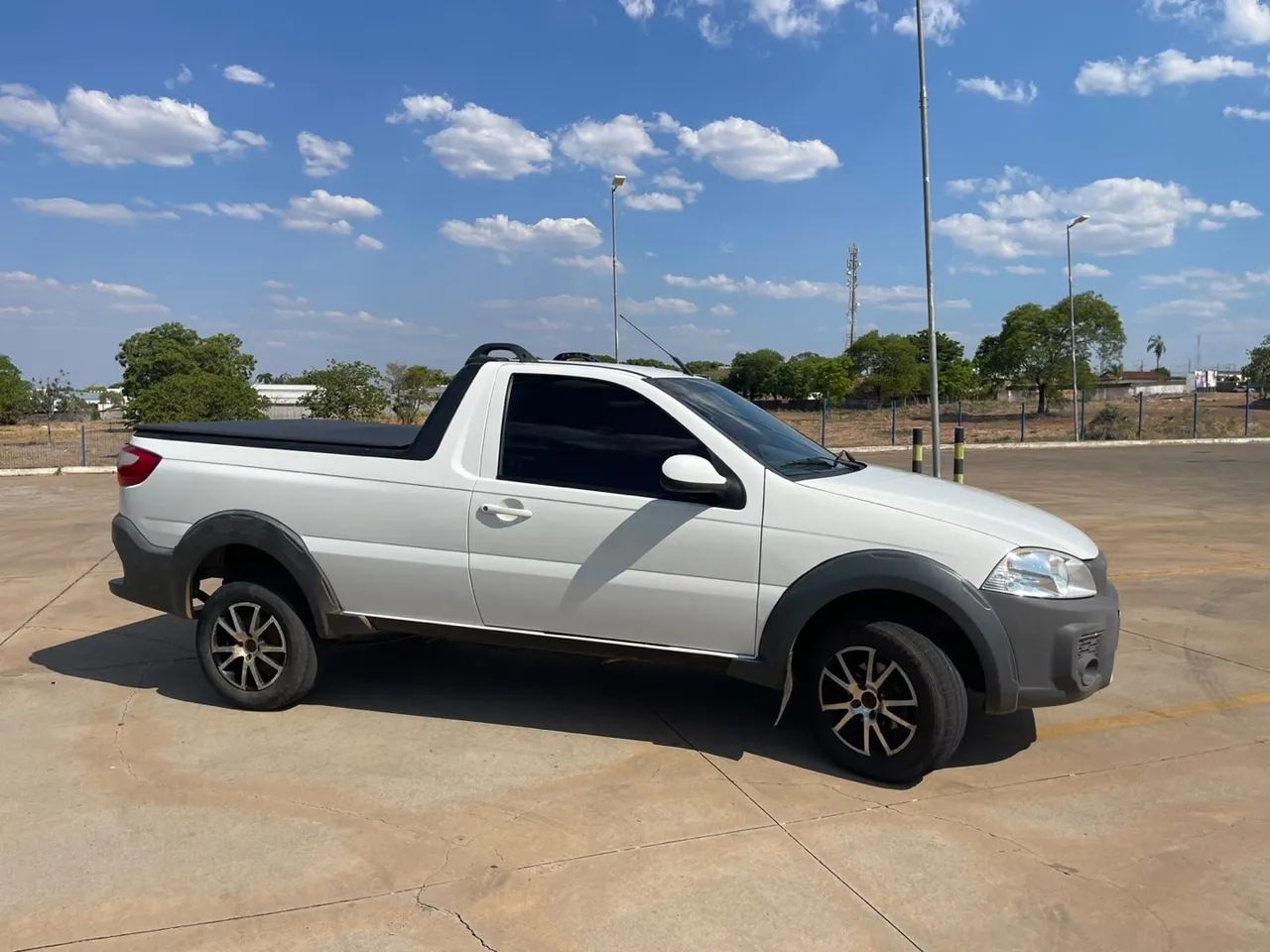 Fiat Strada Working Hard 1.4 Fire Flex 8V CS 2018 - Foto 3