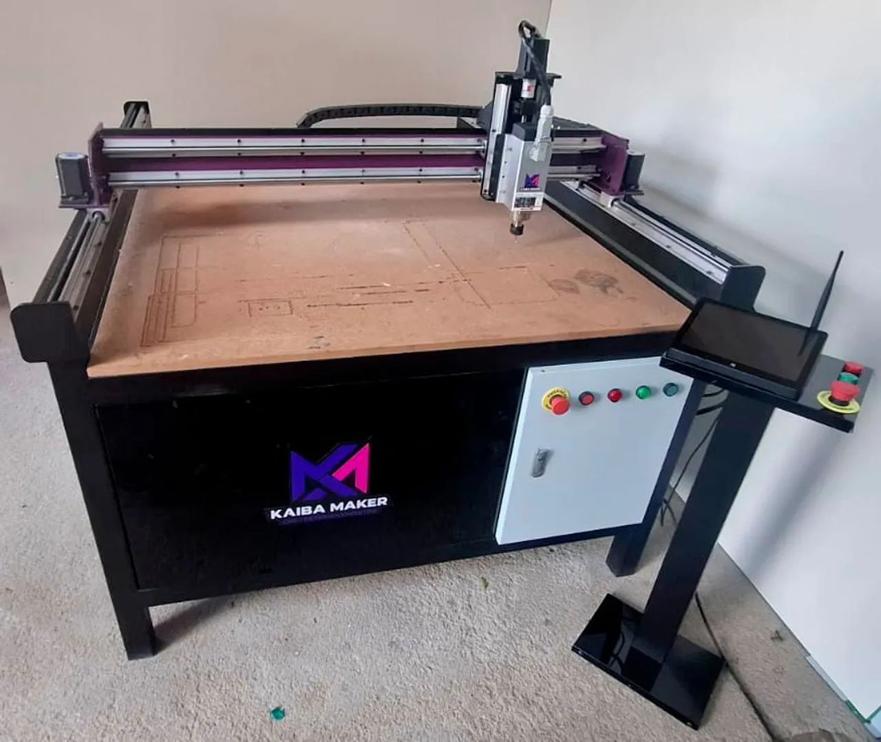 CNC router  - Foto 2