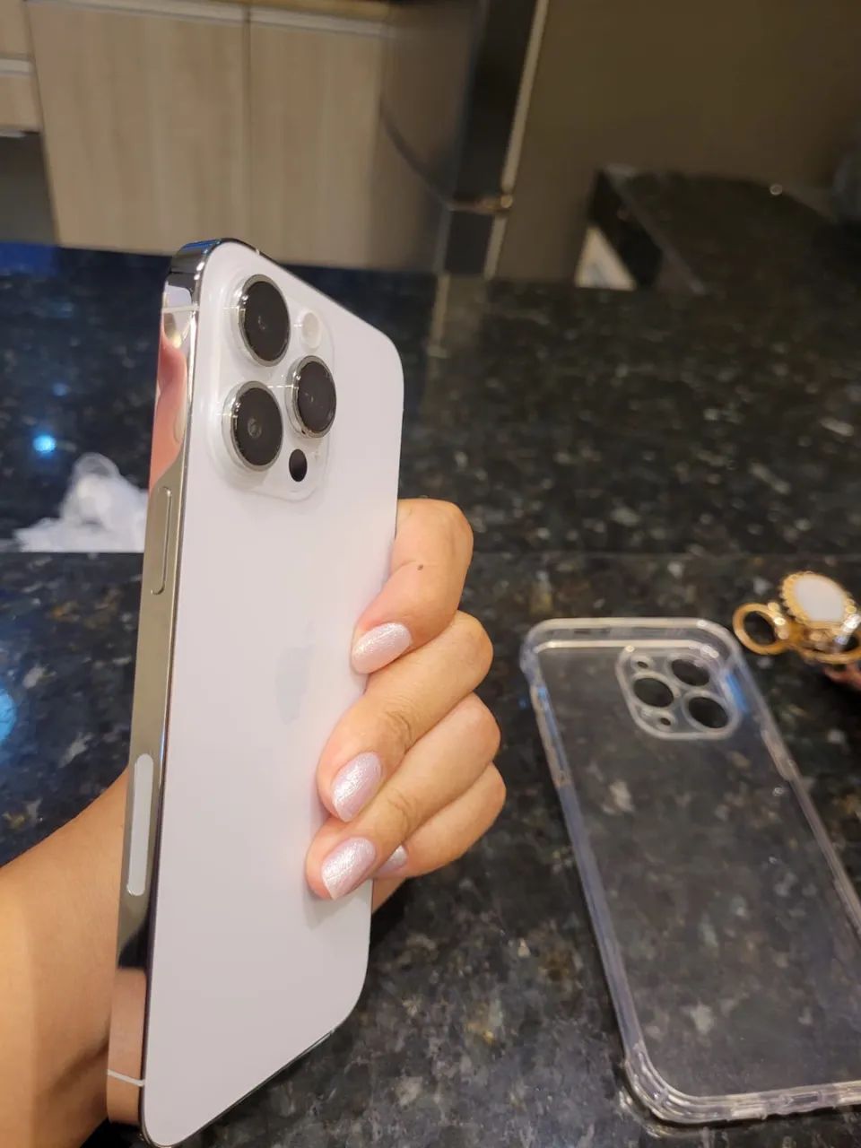 iPhone 14 Pro Max 128GB - Prateado - Foto 4