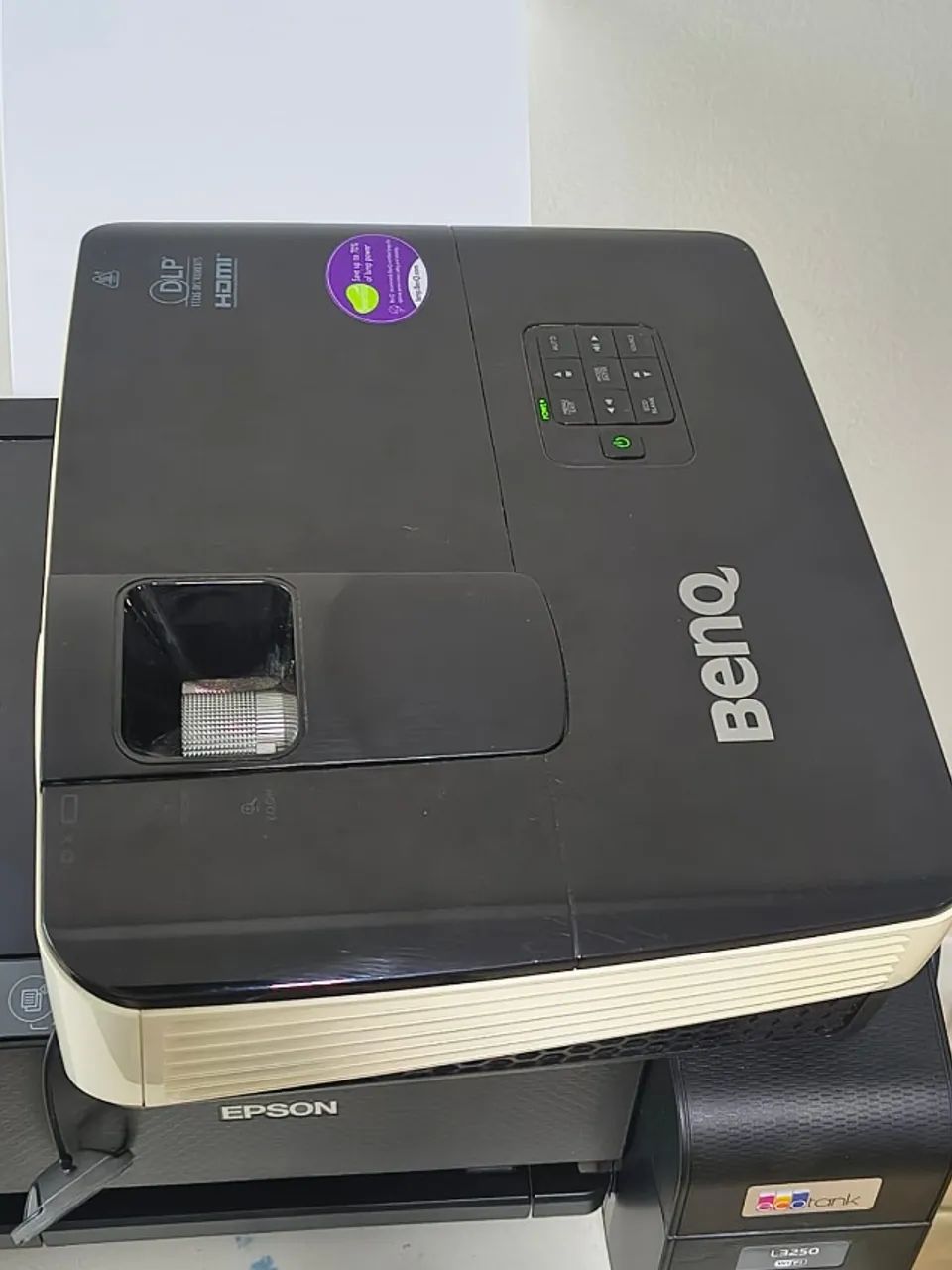 projetor benq MX660 pouco usado ou alugo  - Foto 4