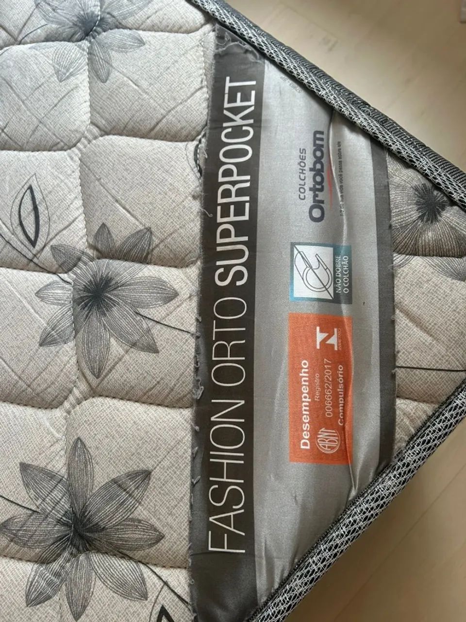 Cama Baú Casal com Colchão Ortobom / Em bom estado - Foto 2