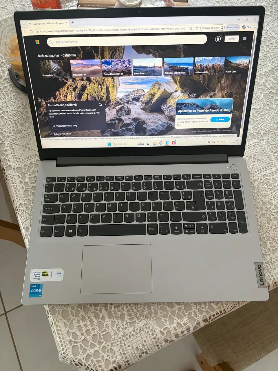 Vendo notebook muito novo ! 