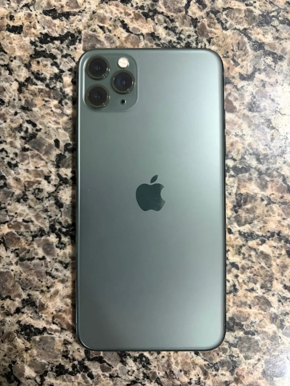 iPhone 11 Pro Max 256GB Verde - Bateria 100% - Excelente Aparelho - Foto 2