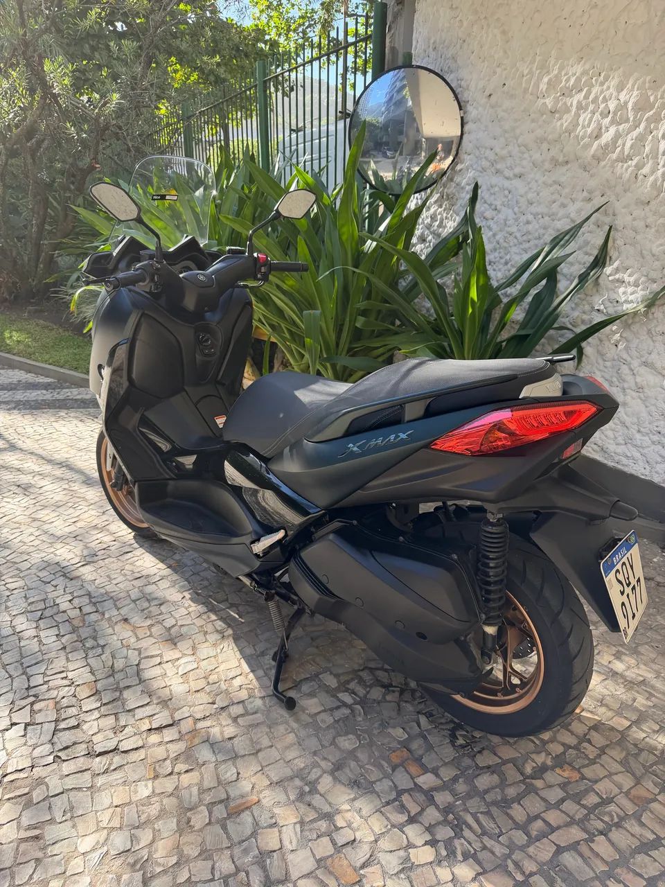 X-Max 250 2023 com 6 mil km - Foto 2