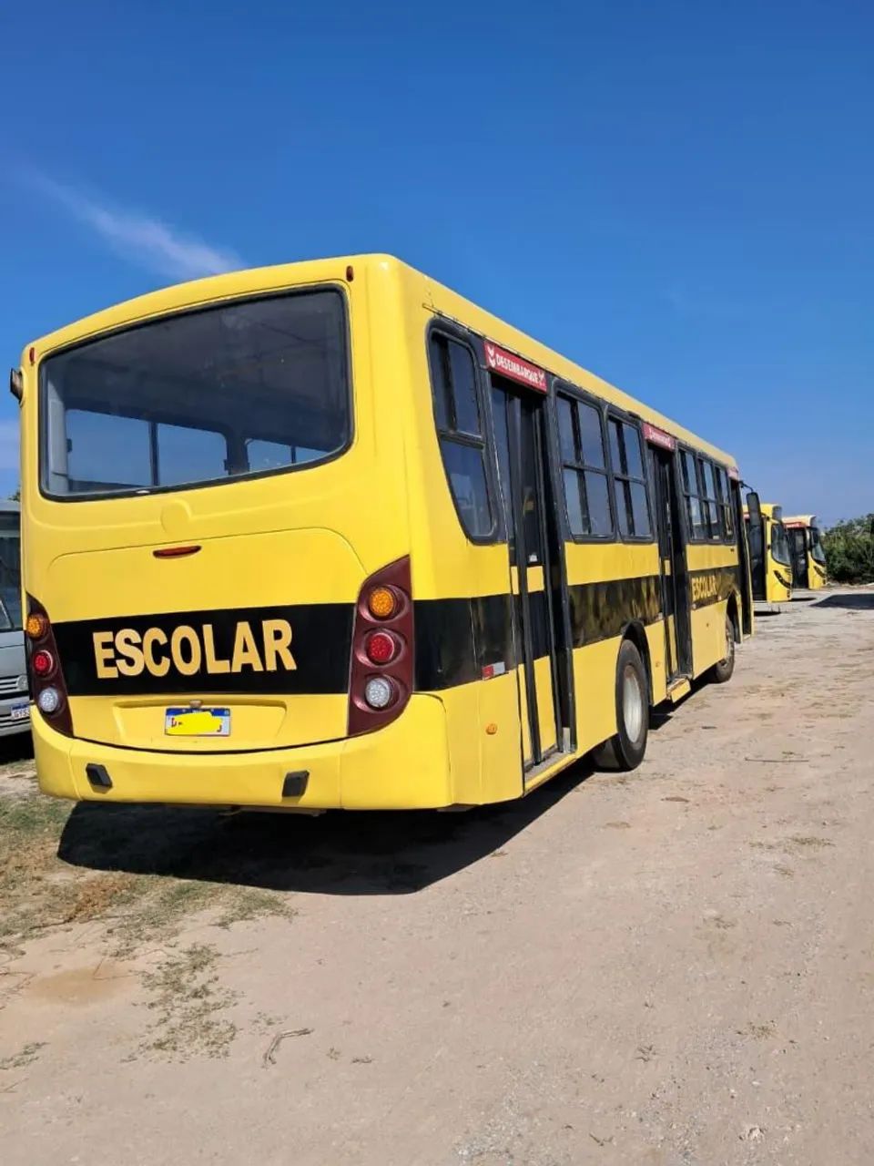 Ônibus em bom estado.  2010/2011 VENDO. - Foto 2