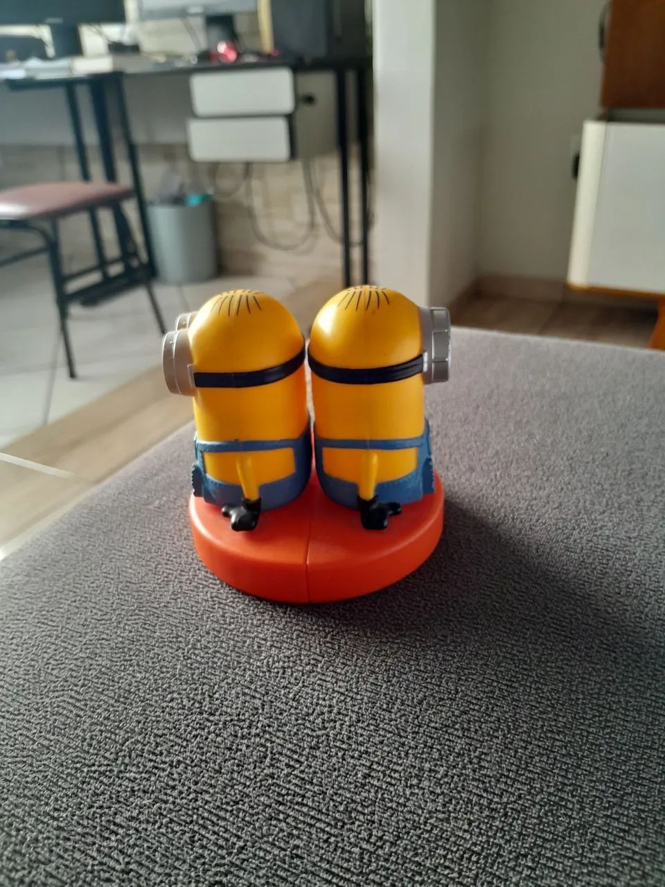 Brinquedo minios que dá para encaixar - Foto 2