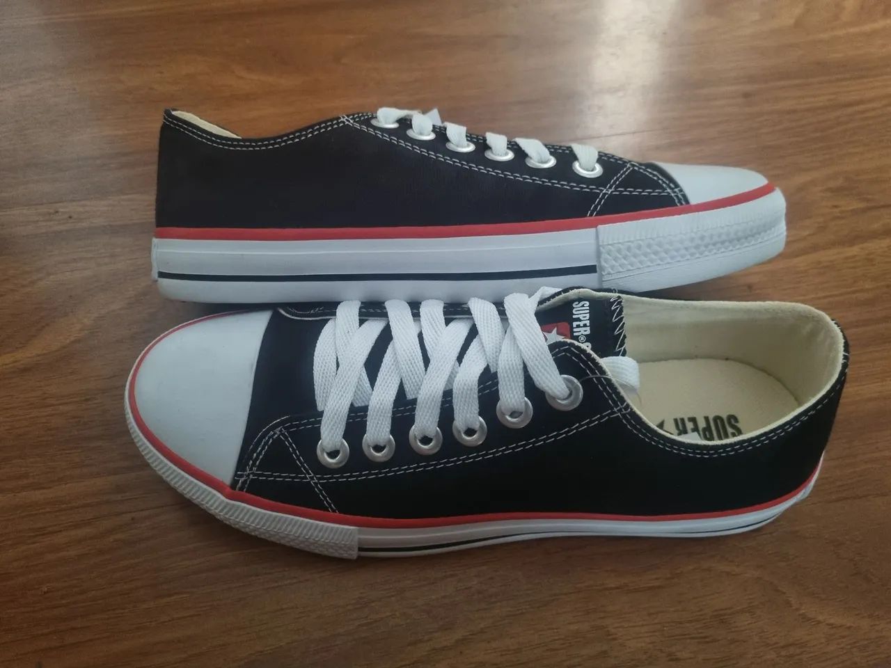 Tênis SuperStar cano curto preto