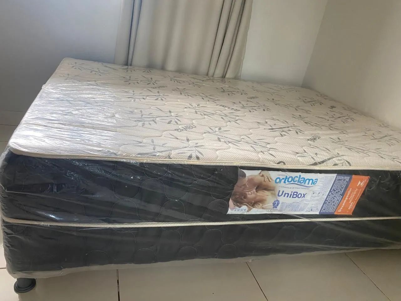 Cama box casal conjugada no plástico, com colchão. - Foto 3