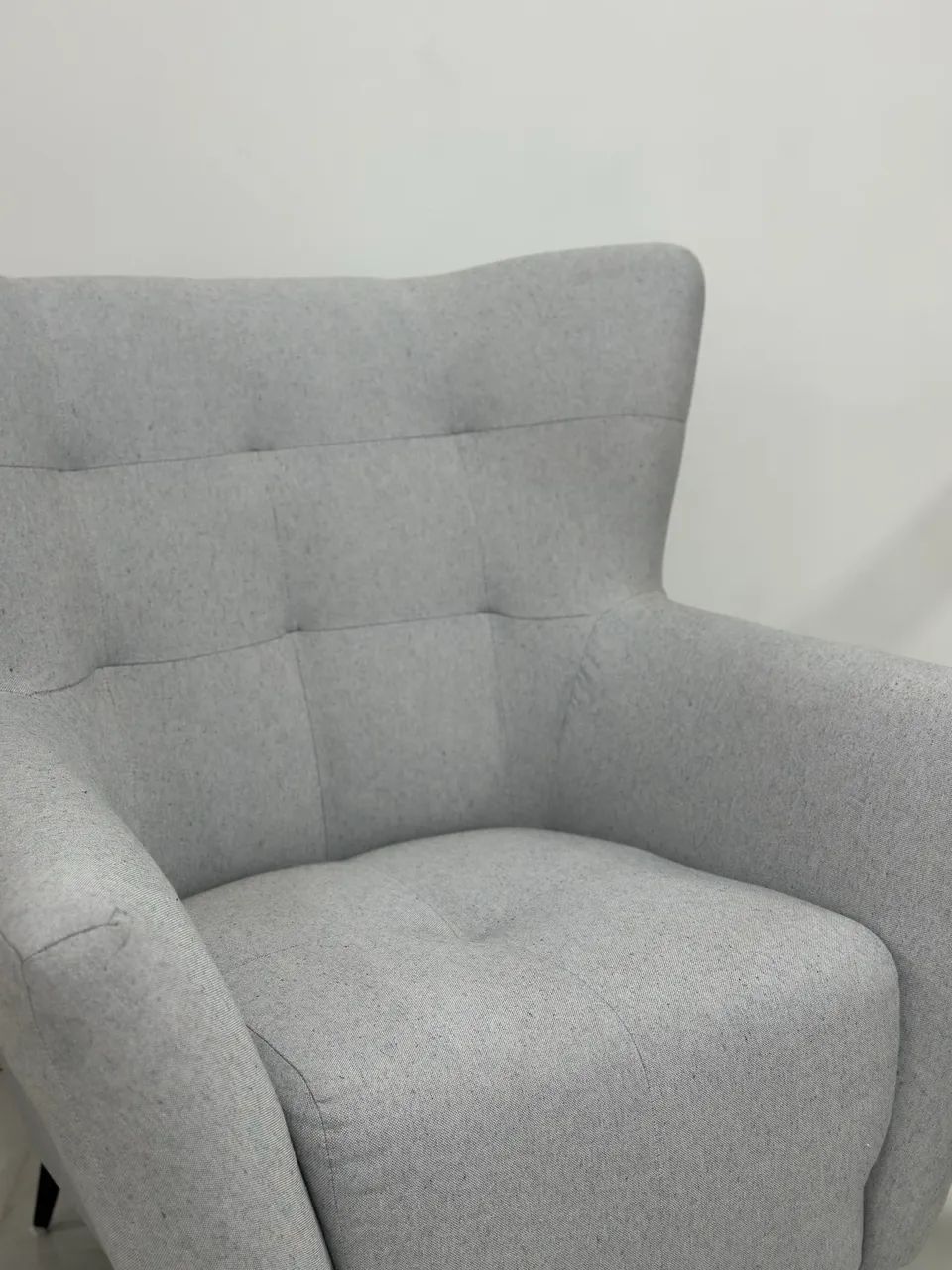 POLTRONA JACKY FIXA LINHO CINZA MOVEIS ESTRELA NOVA  - Foto 2