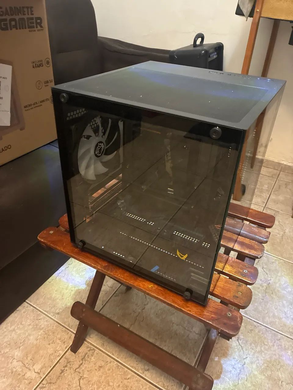 Gabinete gamer 