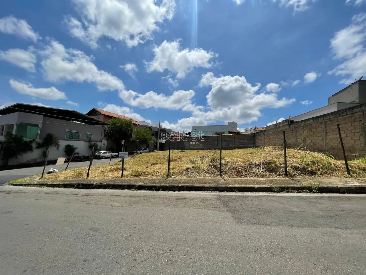 Lote / Terreno - Aeroporto