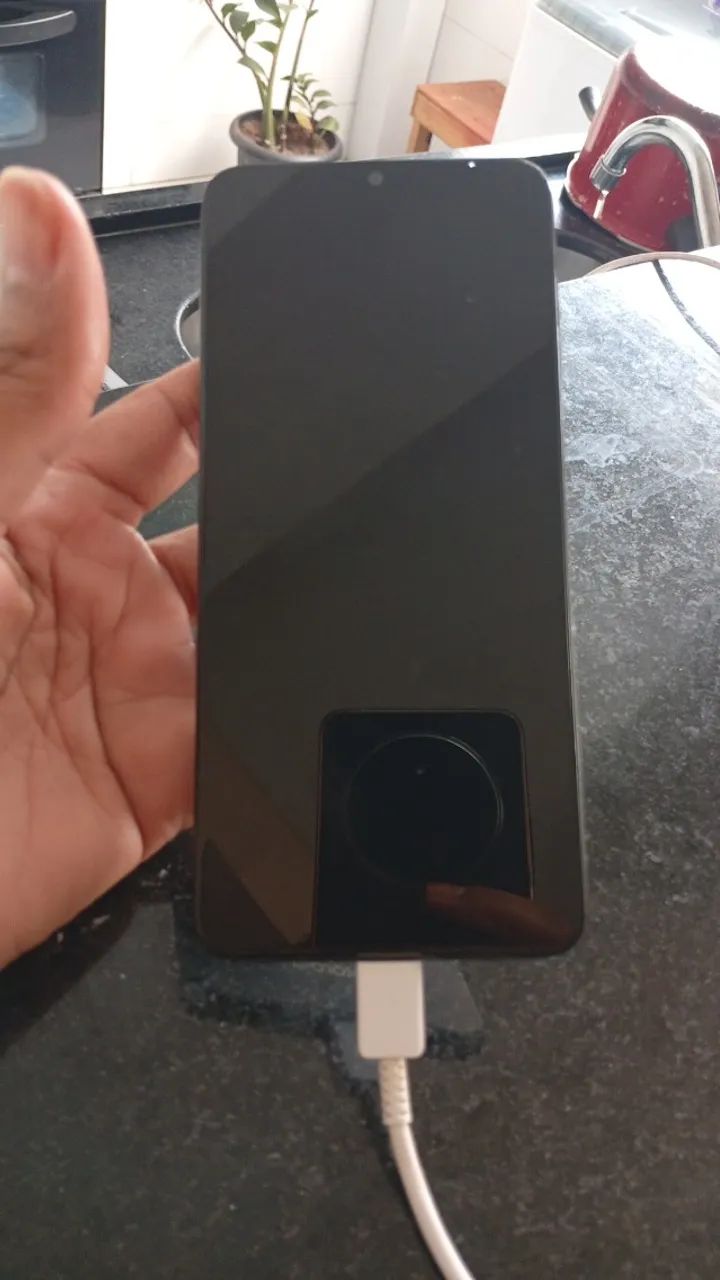 Celular E 22 
