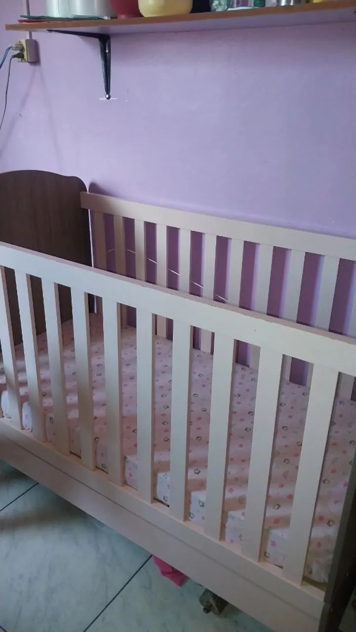 berço rosa 
