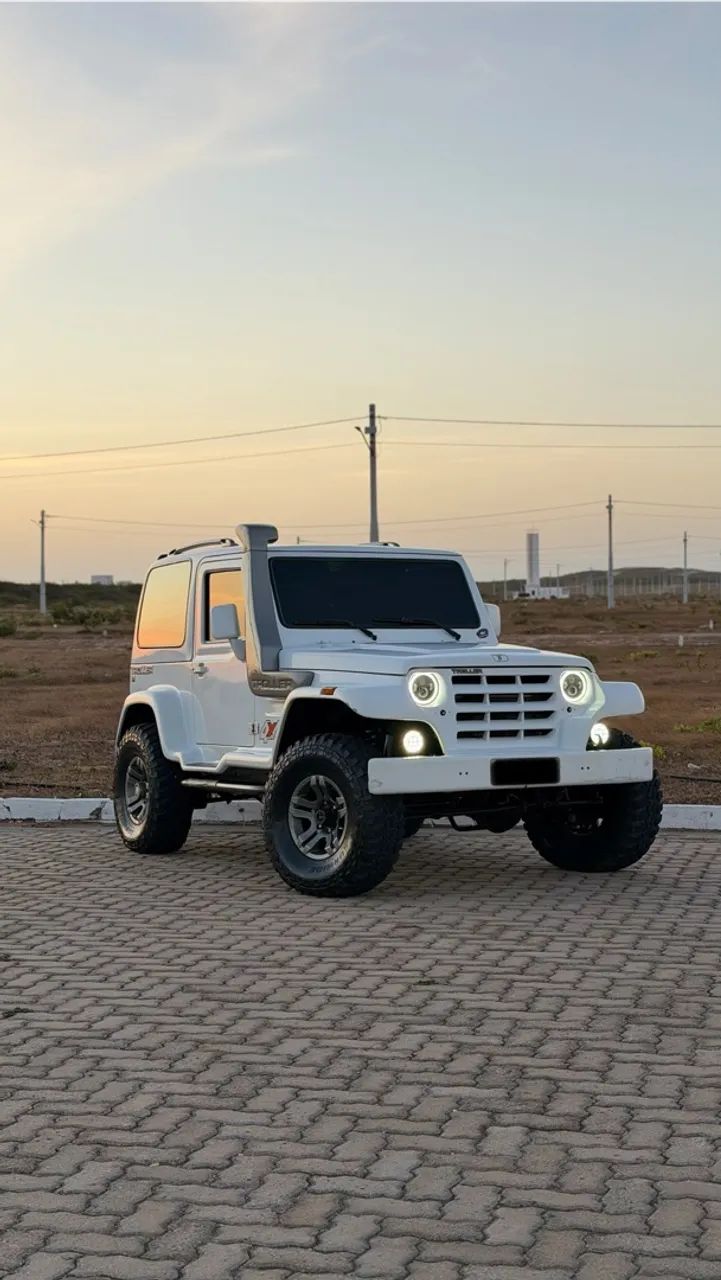 Troller T-4 4X4 3.0 TB INT. CAP. RÍGIDA DIESEL 2008