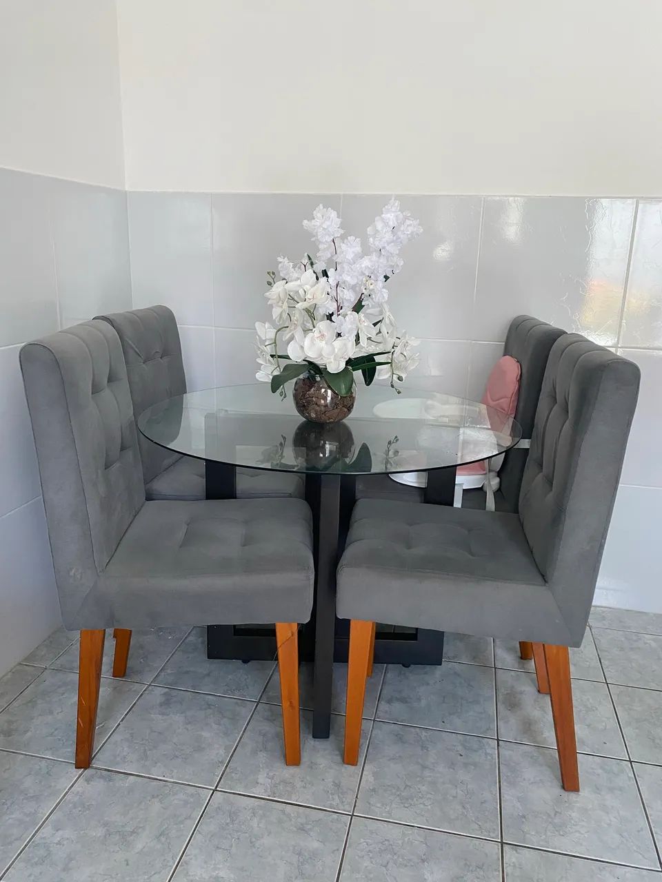 Mesa com 4 Cadeiras - Foto 5