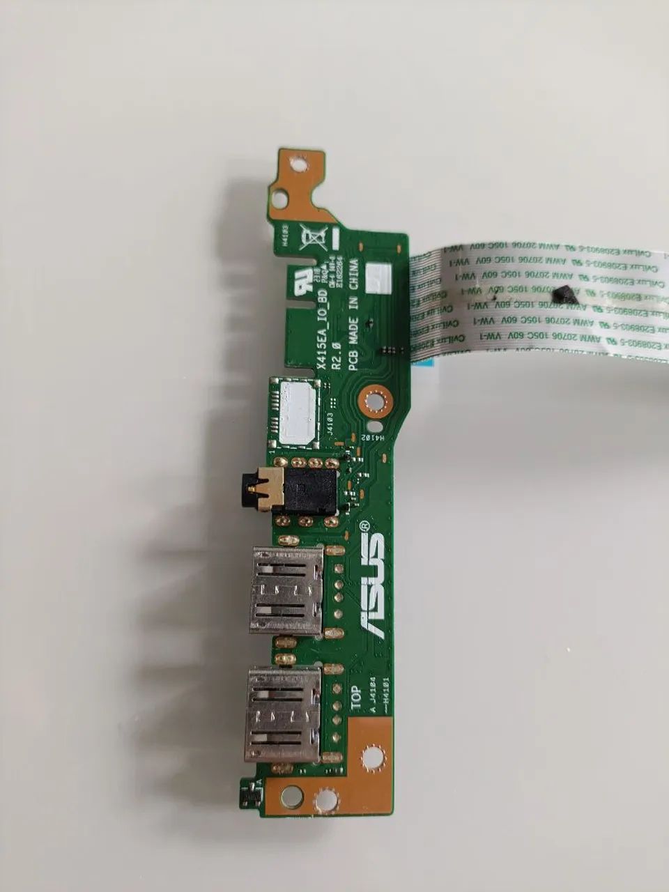 placa auxiliar de USB e áudio original para notebooks Asus, modelo X415JA/EA. - Foto 3